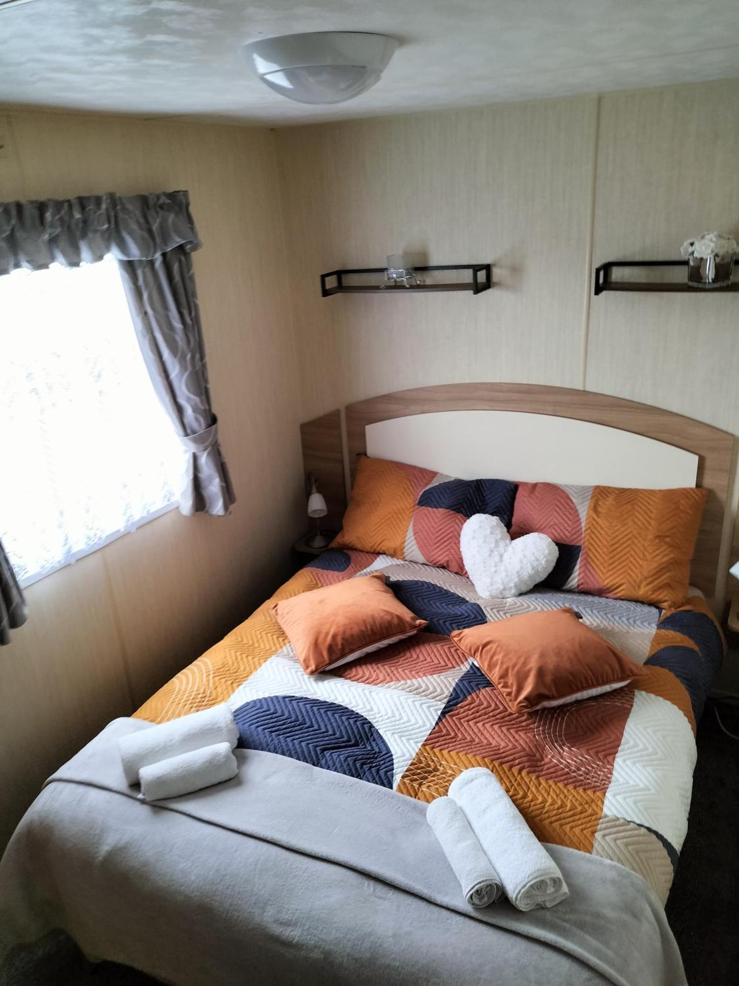 3 Bedroom Caravan, Edi Rita, Robin Hood, Pet Friendly Meliden 외부 사진