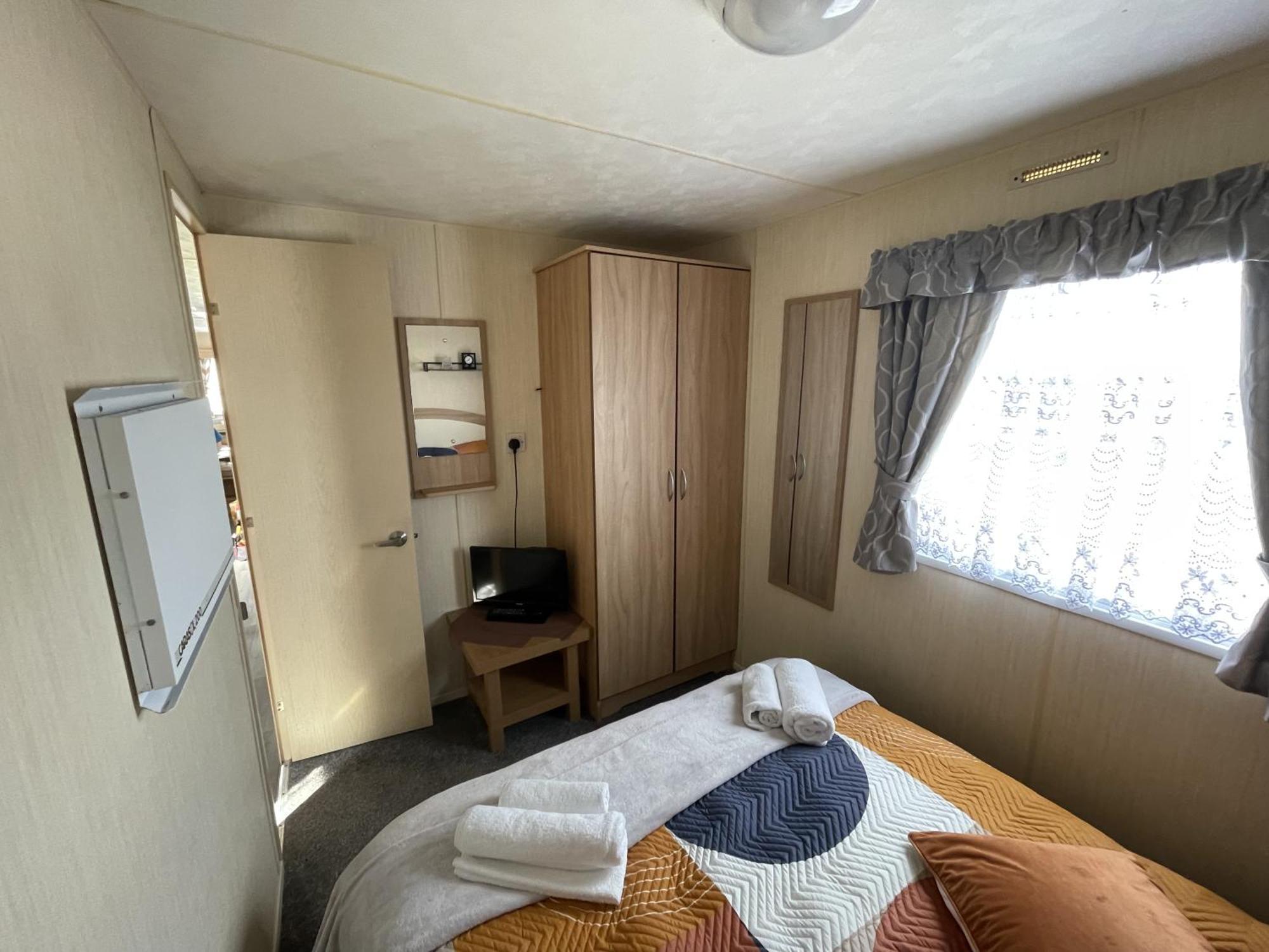 3 Bedroom Caravan, Edi Rita, Robin Hood, Pet Friendly Meliden 외부 사진