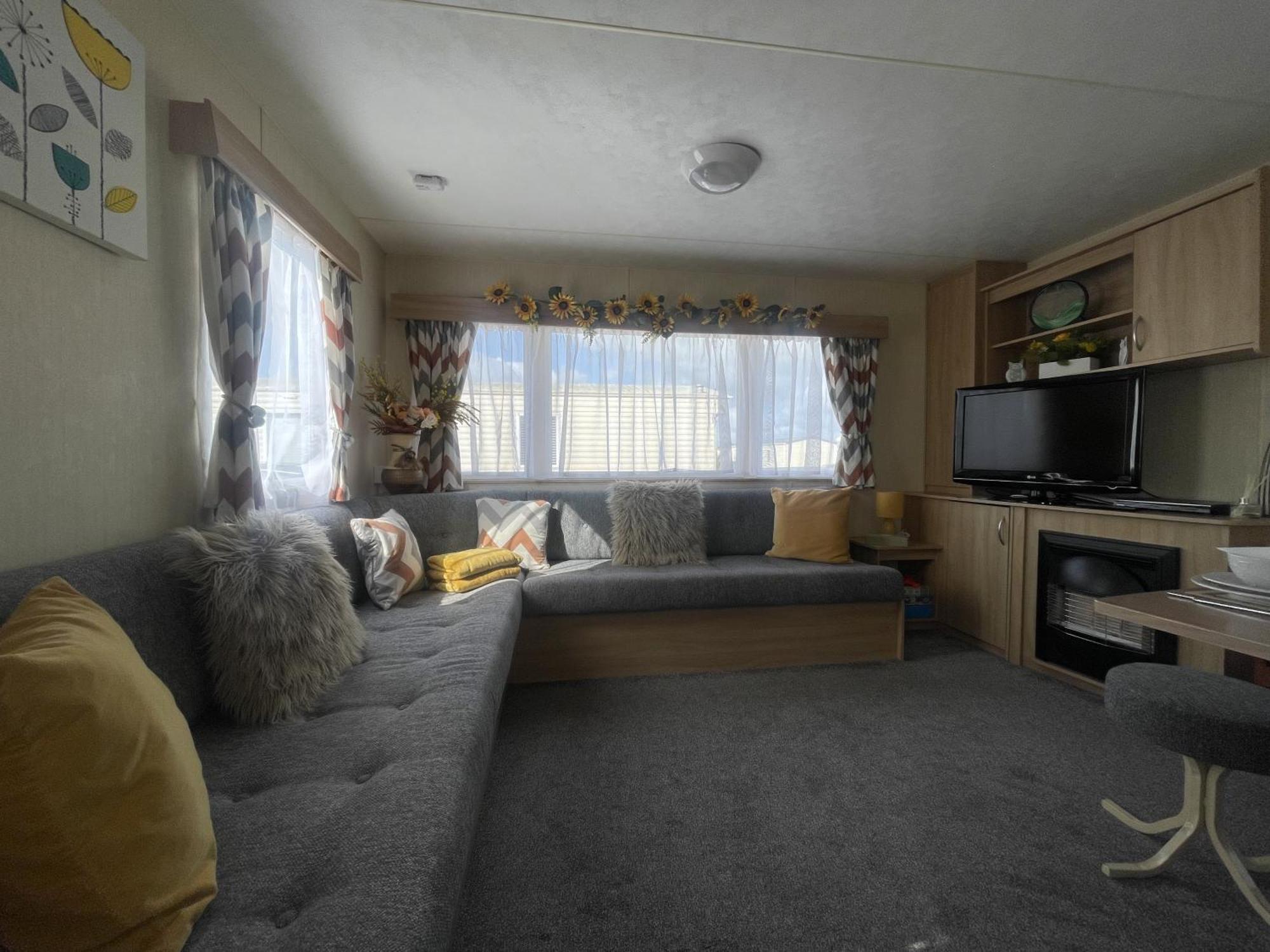 3 Bedroom Caravan, Edi Rita, Robin Hood, Pet Friendly Meliden 외부 사진